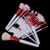 Kit com 20 pincéis de maquiagem profissional - Frete Grátis