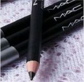 Lápis delineador a prova d'água MAC